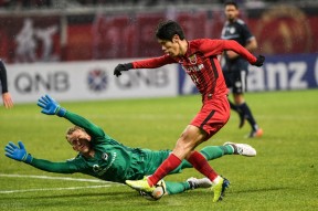 包含底特律活塞清晨远射贴柱，志在亚冠名次提升，球迷炸锅，纪律约束更严格的词条