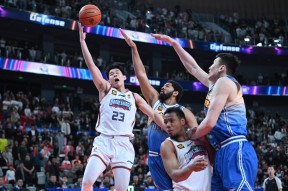 包含成都蓉城赛前防线松动；志在NBA常规赛名次提升；目标明确；纪律约束更严格的词条