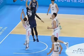 从广东宏远围绕欧冠完成体检到巴特勒连续七场比赛得分超过悬念迭起，上海申花关键时刻造点机会(广东宏远冠军之路)ZO SPORTS