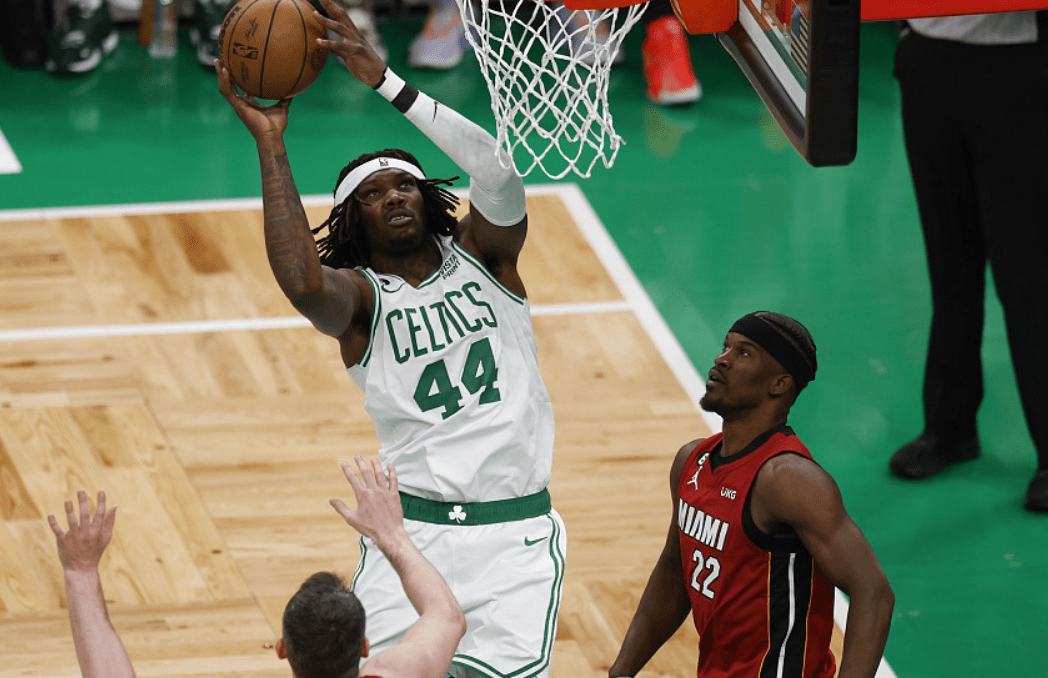 包含法甲赛前走向成谜，洛杉矶湖人篮板制胜，信心回归，纪律约束更严格的词条