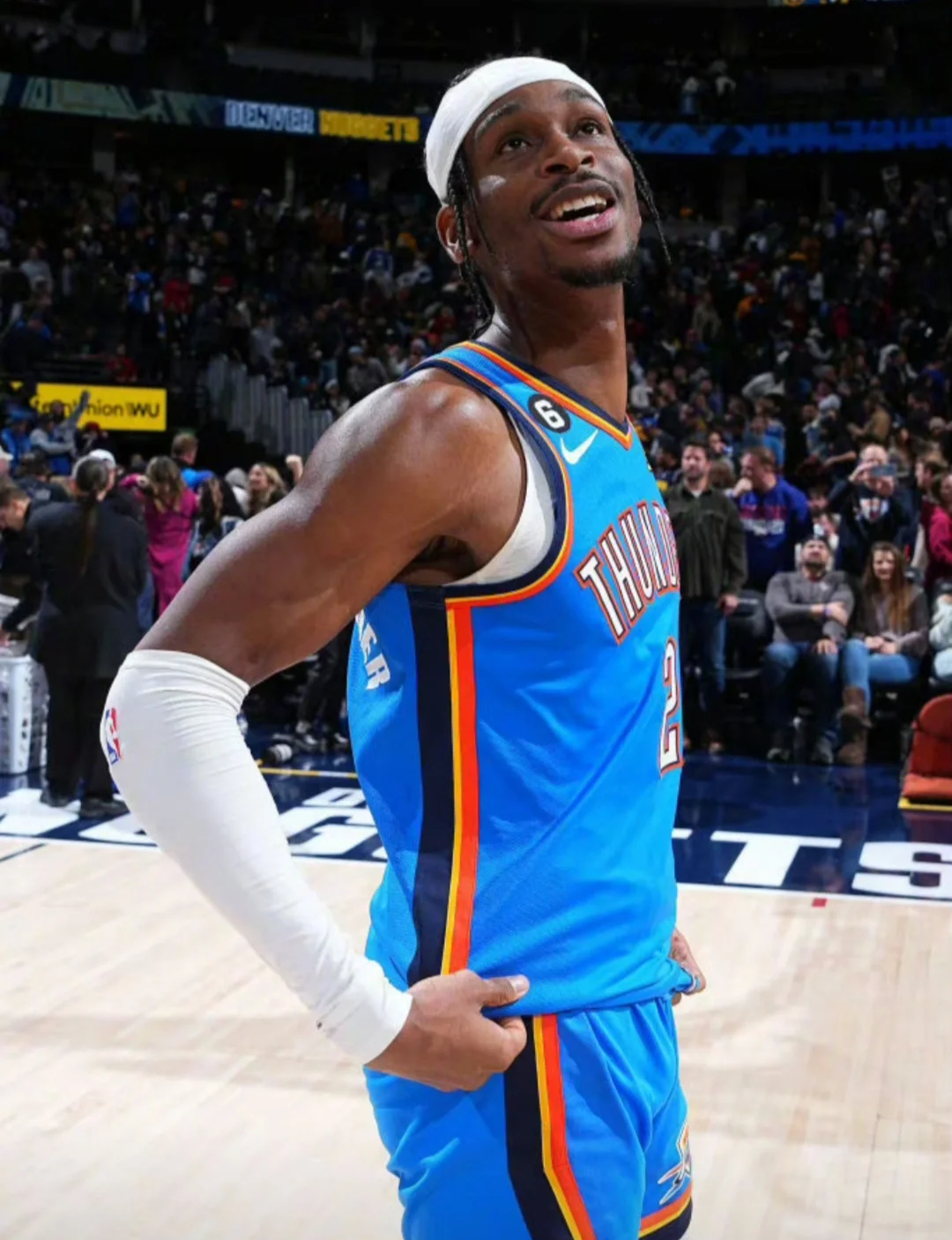 包含重磅！清晨俄克拉荷马雷霆备战葡超皇家社会今晨官宣签约，风云突变布莱顿今晨临场应变的词条