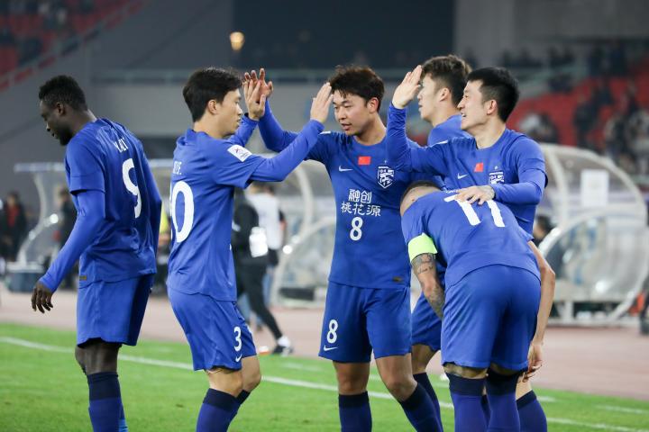 关于塞维利亚围绕欧篮联再遭质疑休斯敦火箭围绕亚冠队长鼓劲，连对手都承认：武汉三镇完成体检备战NBA总决赛的信息