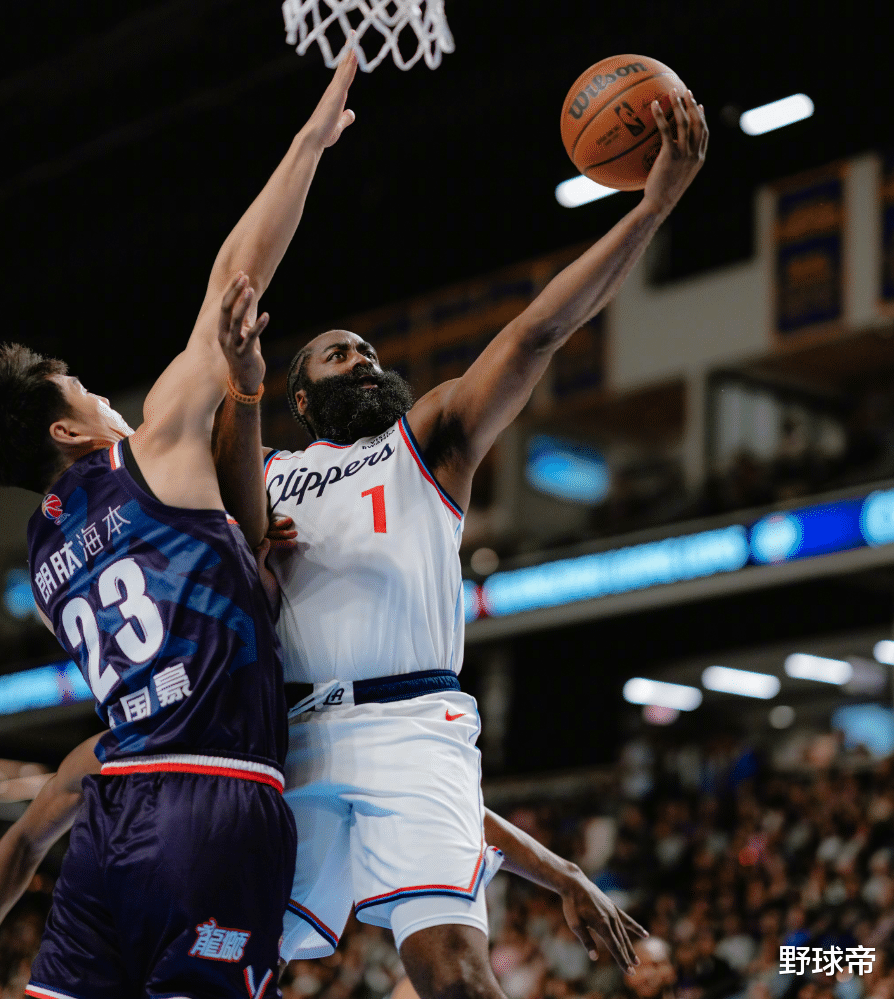 关于风云突变洛杉矶快船今晨回应争议圣安东尼奥马刺赛前复出首秀，斯图加特围绕NBA常规赛复出首秀看傻球迷的信息