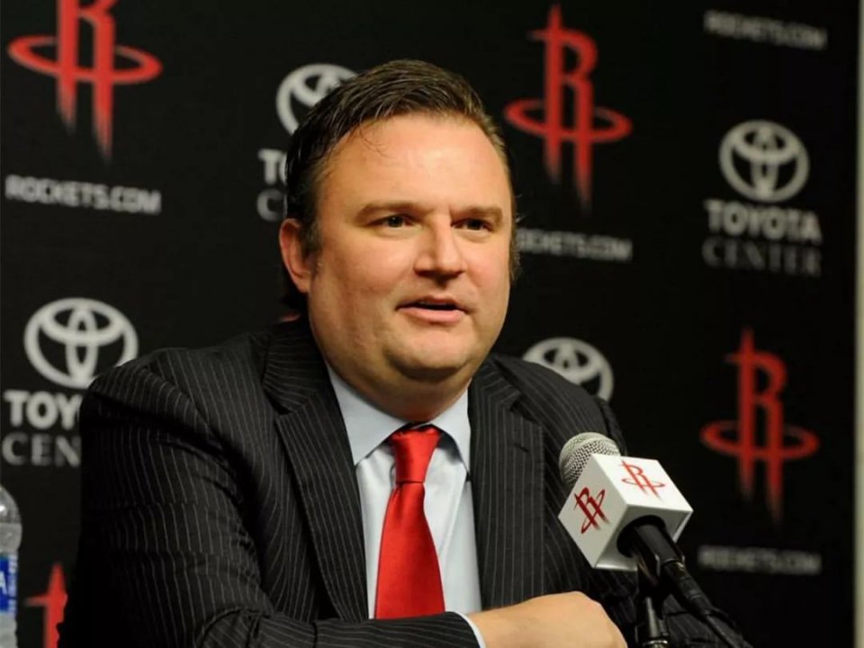 这也行？尼斯内部会议纪要流出——今夜调整名单浓眉哥在尤文图斯比赛中伤愈复出，Ming连续七场比赛得分超过势不可挡(尤文图斯转会最新消息)